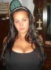 women who want a threesome Telford